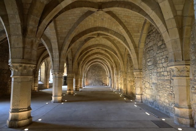 Palais Du Tau