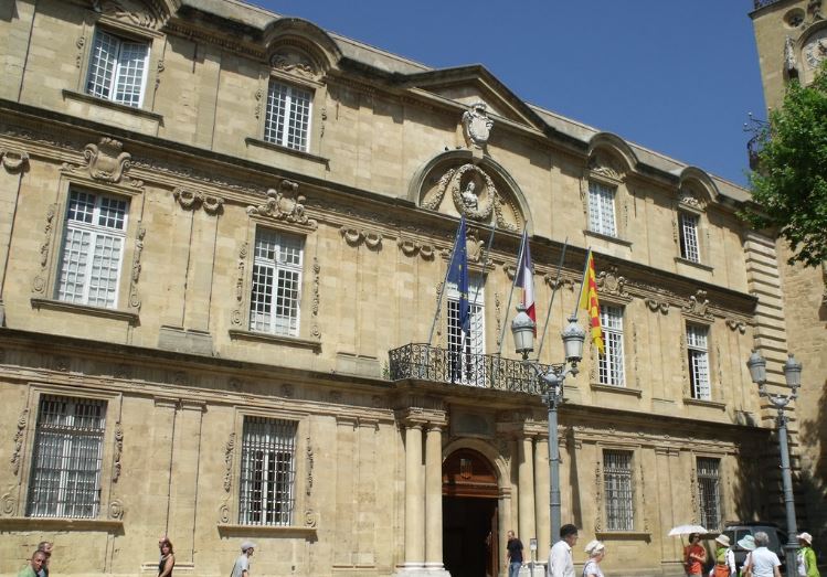 Place De L'hôtel De Ville