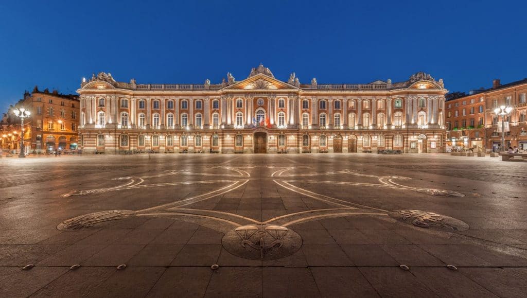 7. Place Du Capitole
