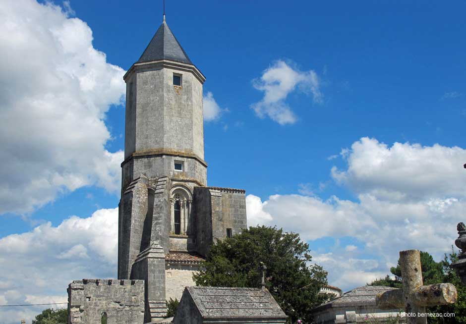 Le Vieux Clocher Saint Palais Sur Mer