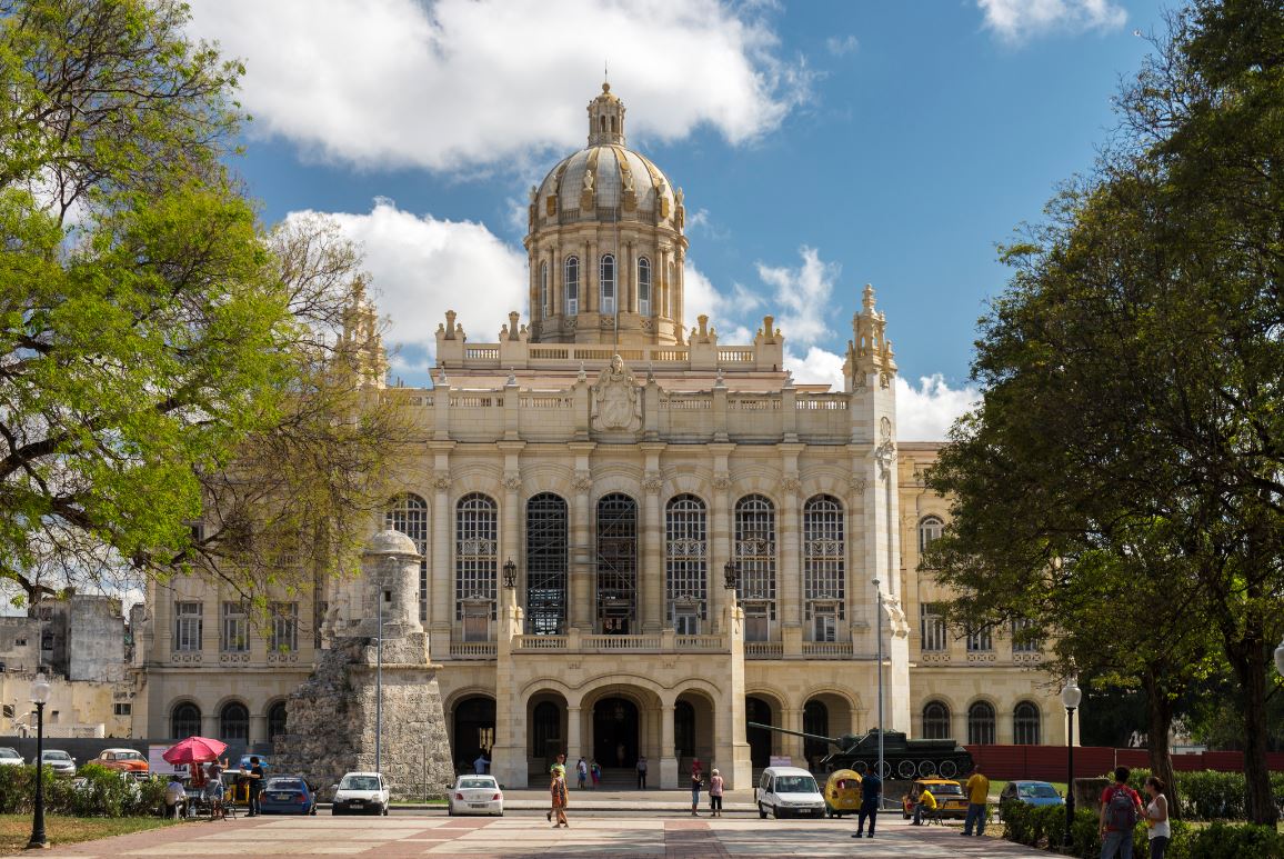 5. Musee Revolution La Havane