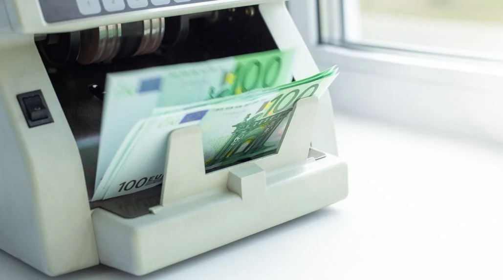 Quelle somme Peut-on retirer sans justificatif ?