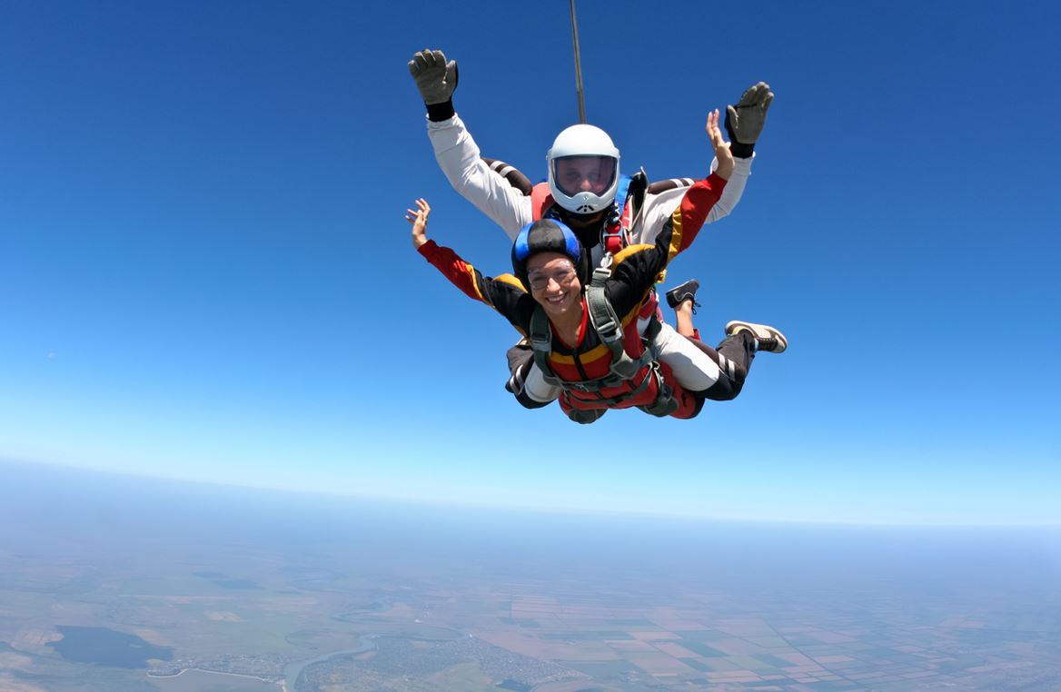 Saut En Parachute En Tandem