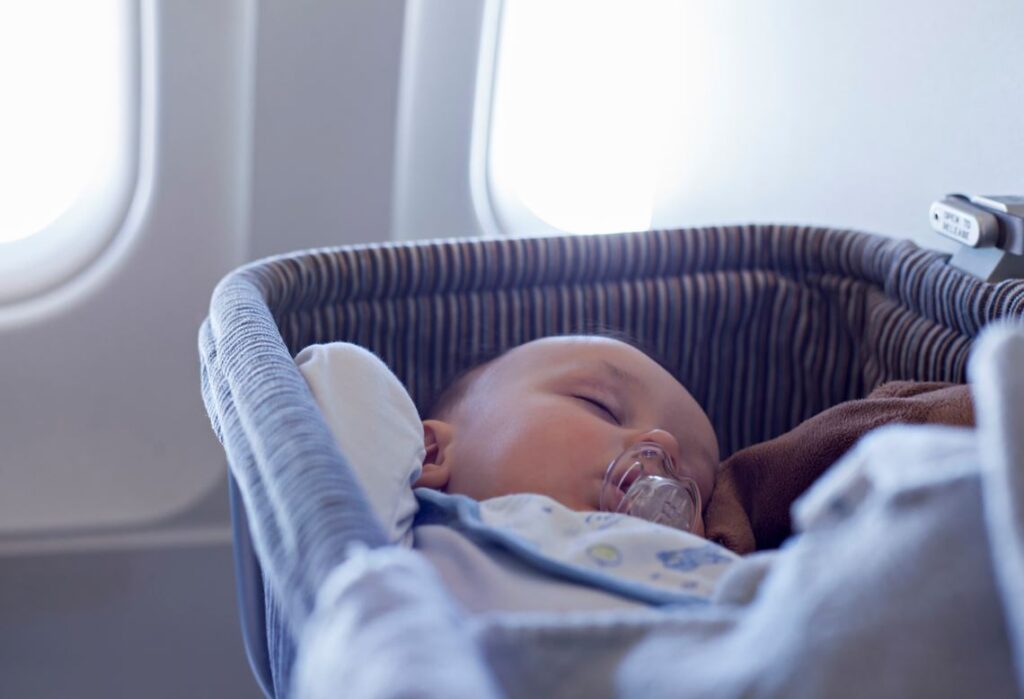 Bébé En Avion