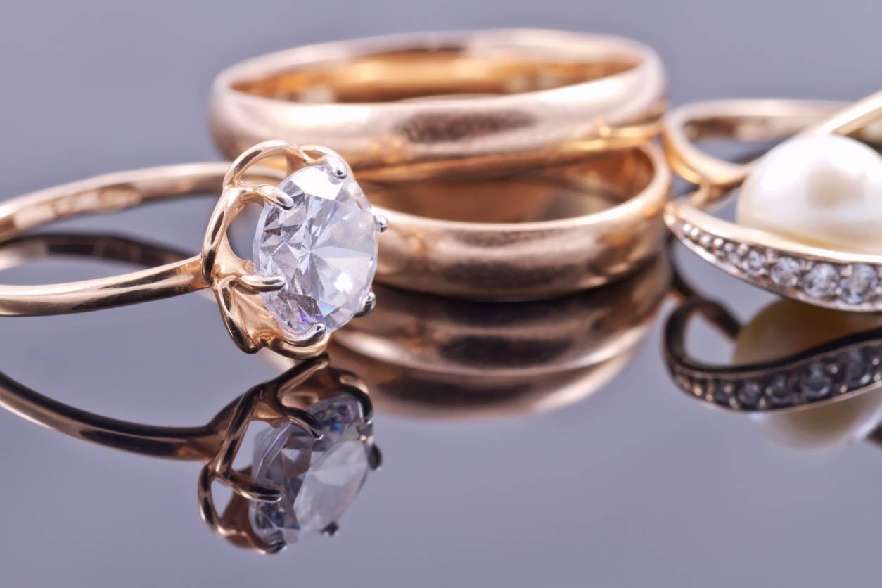 bijou ancien, laboratoire d'expertise, évaluer le prix d'un bijou