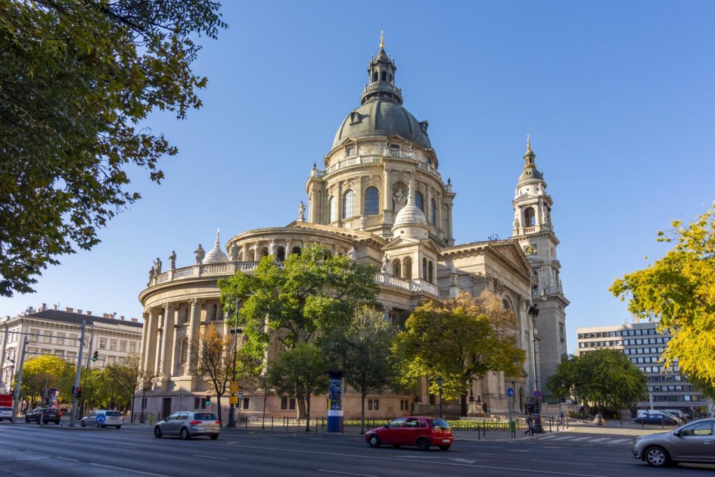 Basilique Saint-Étienne dans le centre de Budapest
