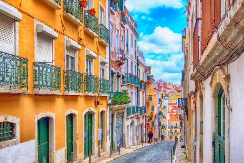 Vue rue de ville de Lisbonne, Portugal à Alfama