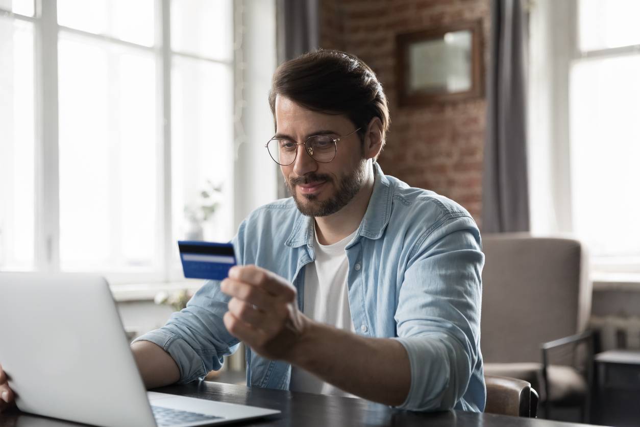 alt = crédit professionnel banque en ligne