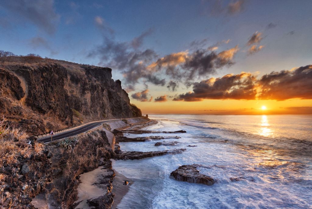 Coucher De Soleil Au Cap La Houssaye à Saint Paul, île De La Réunion