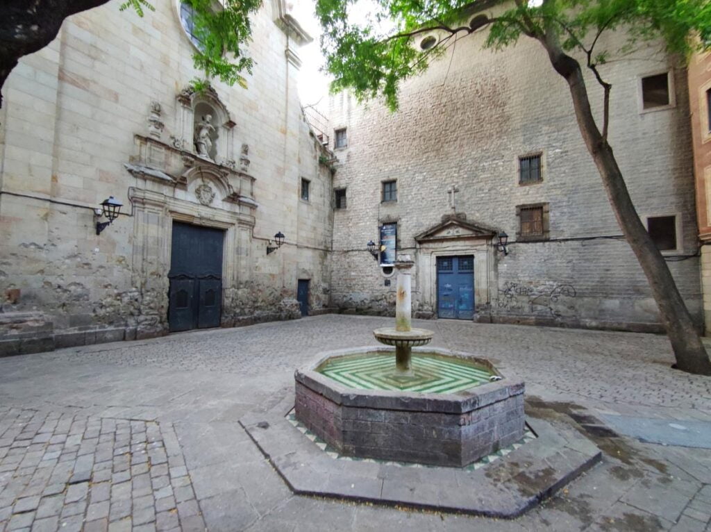 Place de San Felipe Neri, plaça de Sant Felip Neri, au centre de la capitale catalane. Catalogne, Espagne