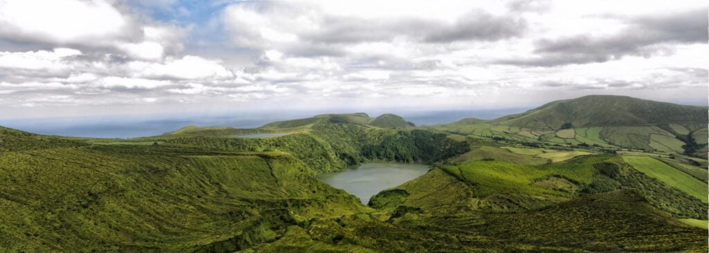 Lagoa Funda et Lagoa Rasa (FLORES-Açores)