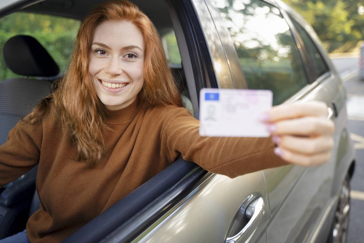 alt = assurance auto jeune conducteur