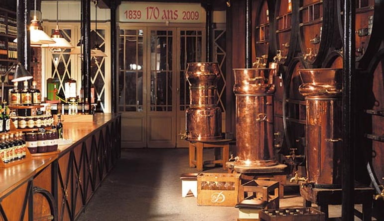 Distillerie Denoix Brive La Gaillarde 