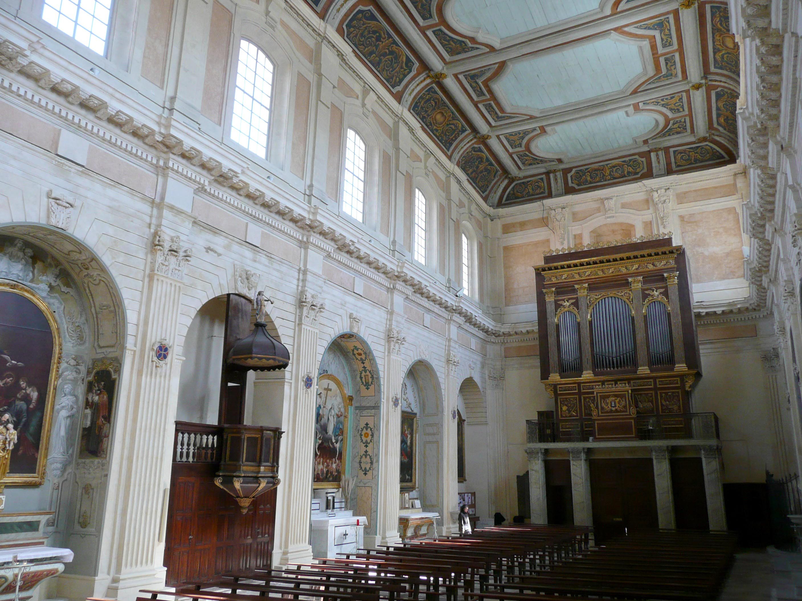 Eglise De La Madelaine Martigues