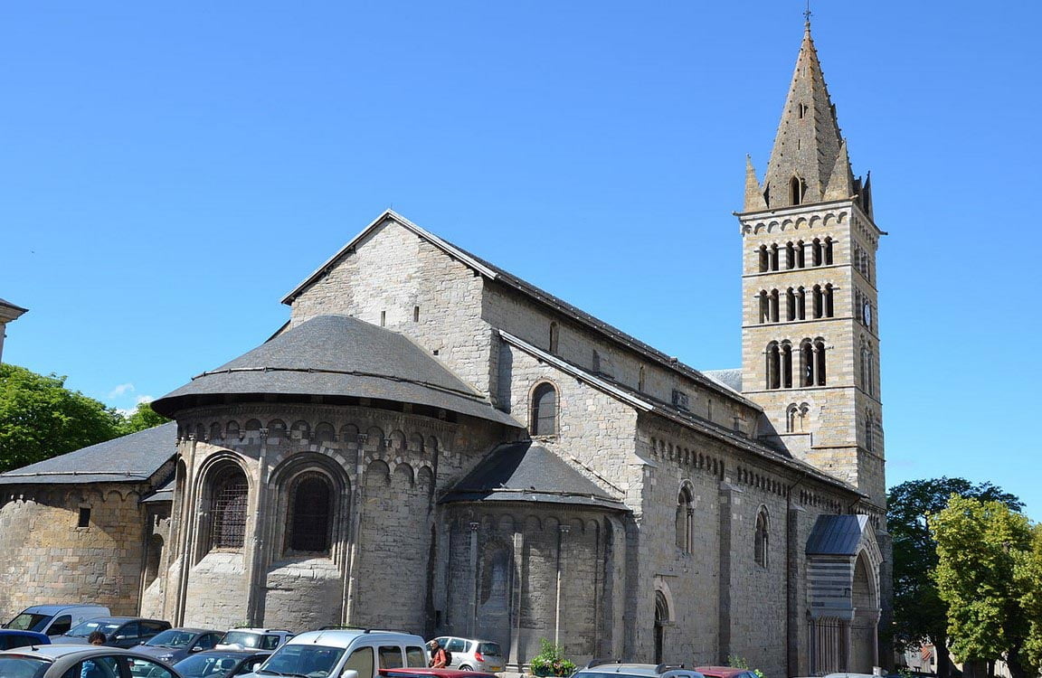 L’Église Notre Dame Du Réal Embrun
