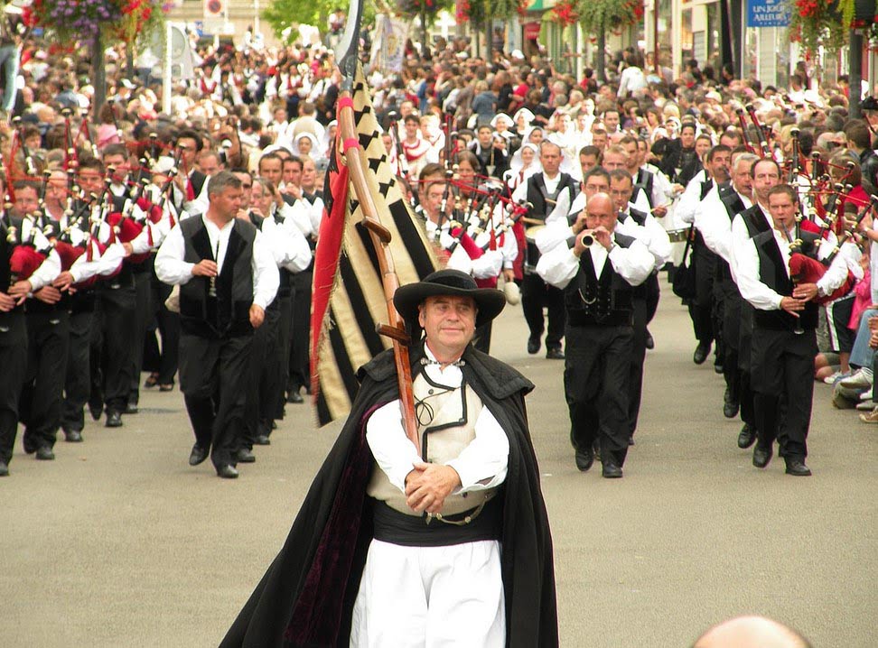 Le Festival Interceltique De Lorient