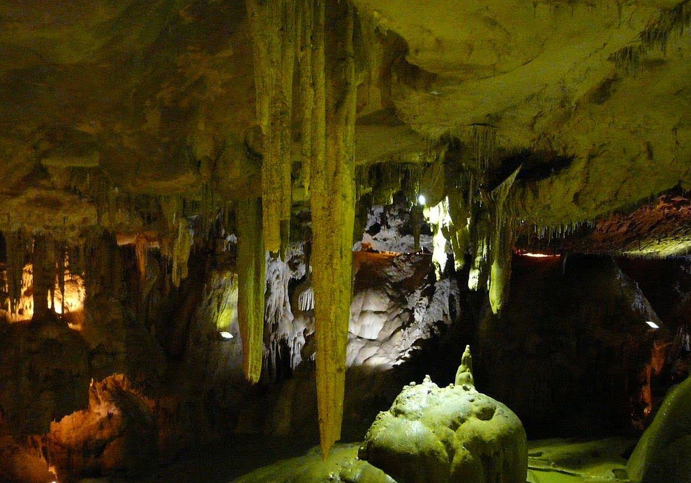 Les Grottes De Bétharram