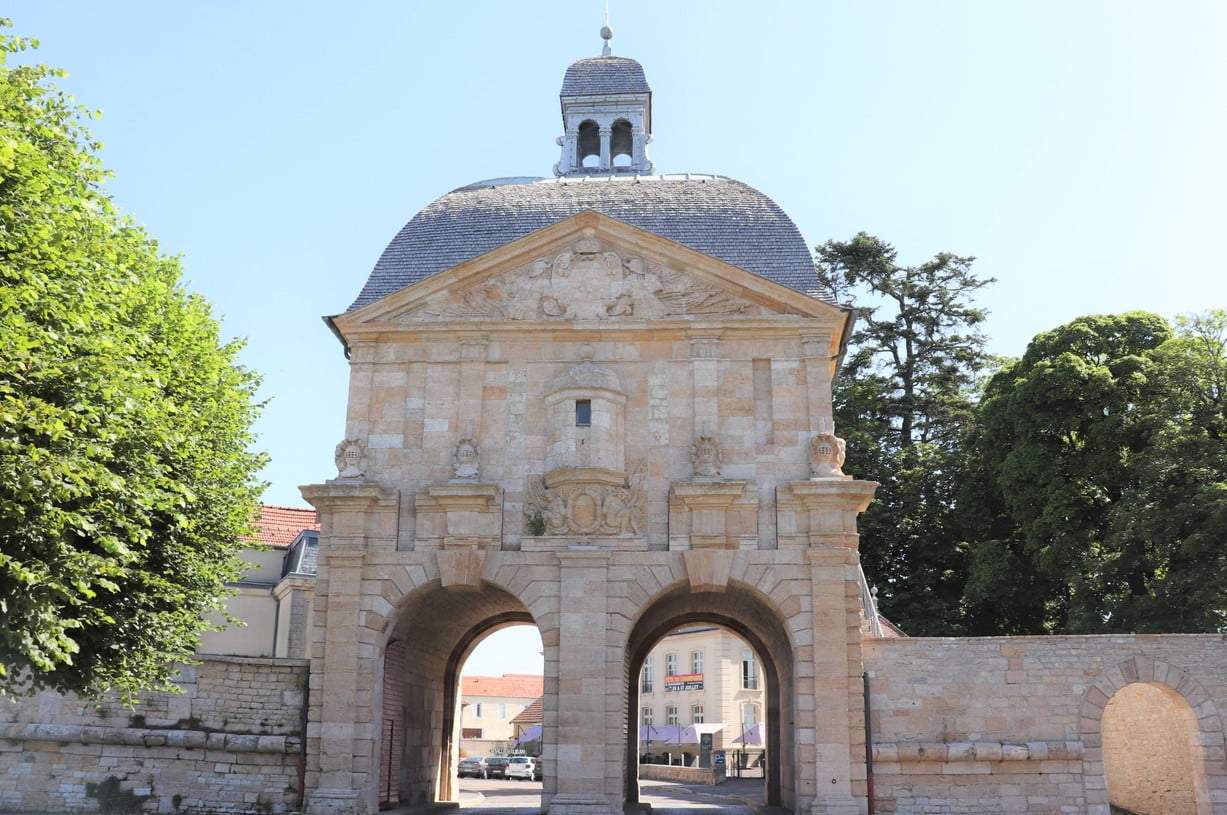 Porte Des Moulins Langres