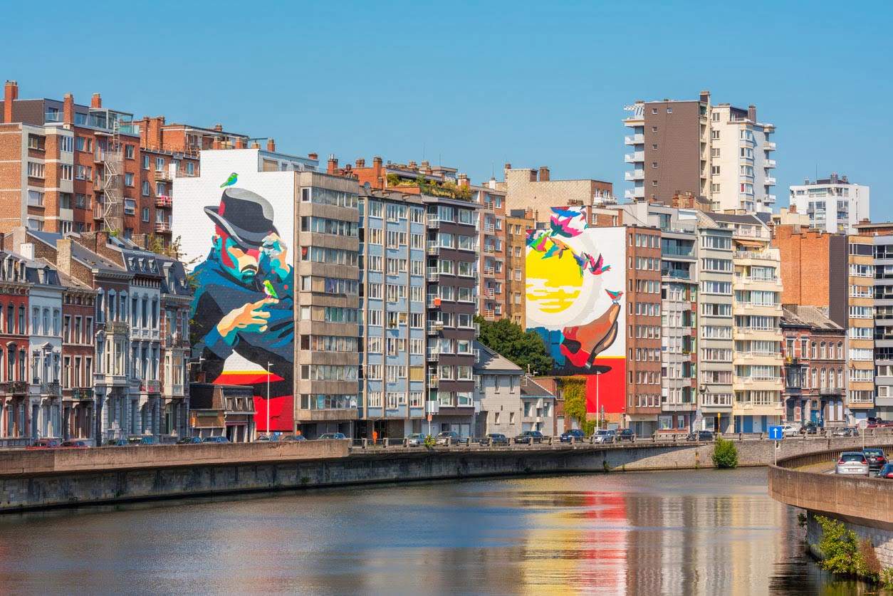 Grandes fresques sur les murs de Liège