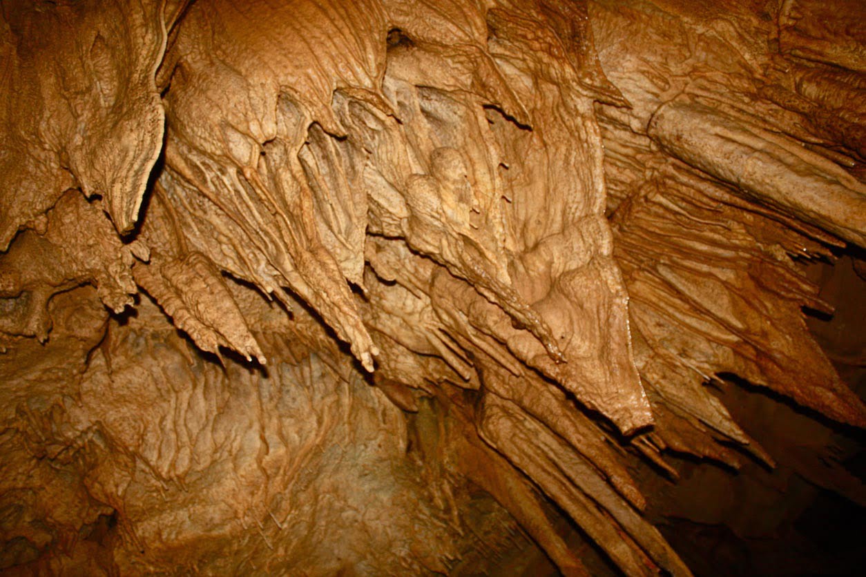 Mega cavern