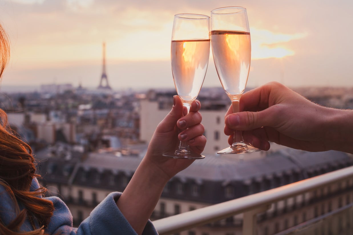 Couple Vue Luxueuse Paris Champagne