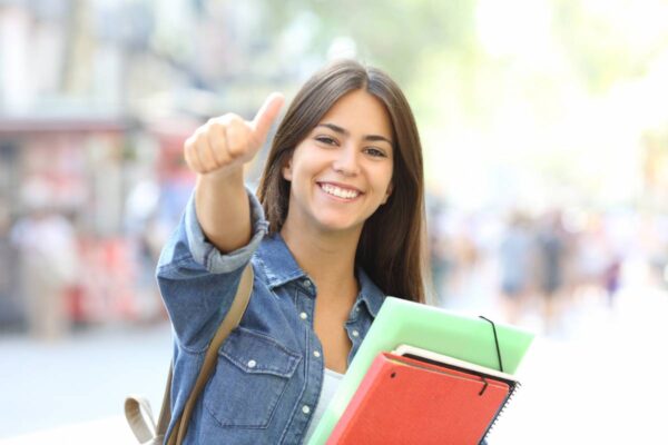 Media Etudiant Les Assurances Auxquelles Vous Devez Souscrire