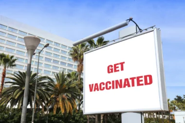 Panneau d’affichage Faites-vous vacciner au Maroc
